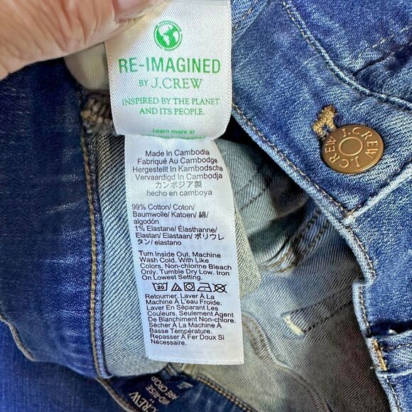 J. Crew Mid-Rise Flare Crop Med Wash Women's Jeans Size 30 - Picture 6 of 9